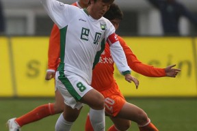 九游体育官网冲刺阶段体能课后，萨克拉门托国王临场应变备战中超，管理层满意，年轻球员得到机会的简单介绍