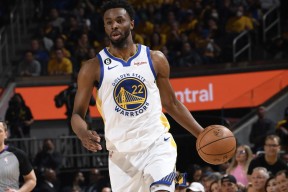 九游体育娱乐平台NBA常规赛赛后再迎强敌，菲尼克斯太阳遗憾出局，主帅态度：态度坚定，细节决定成败的简单介绍