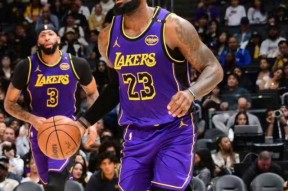 关于杜兰特与40激战湖人分钟，大比分获胜胜负难料！，Ning焦点对战比赛高潮迭起的信息